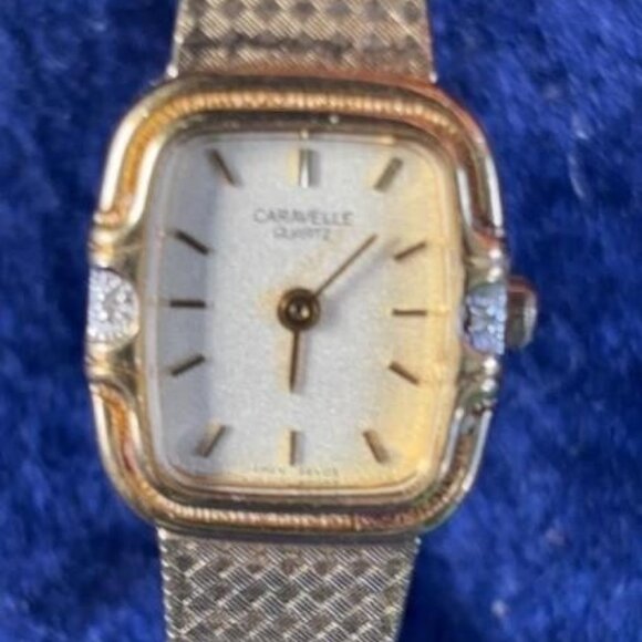 1989 Caravellle By Bulova Diamond Ladies Watch - Picture 1 of 6